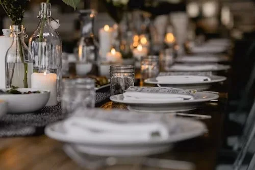 Dining table setting
